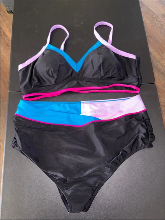 torrid Other - V- #T201 - Torrid Black Hot Pink Blue Tankini Set -3X